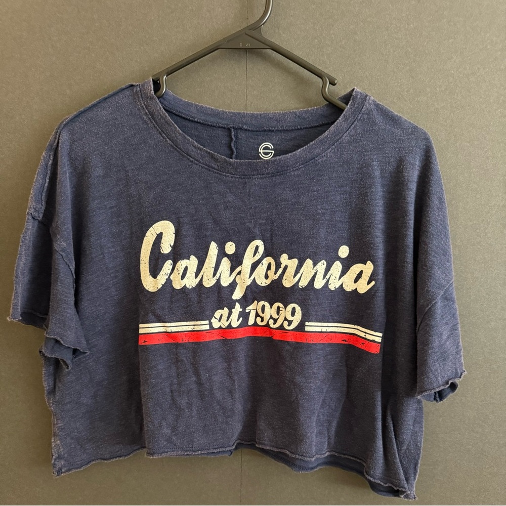 Social Culture Brand~Distressed Look~California 1999 Tank Top/Pump Cover. Size M